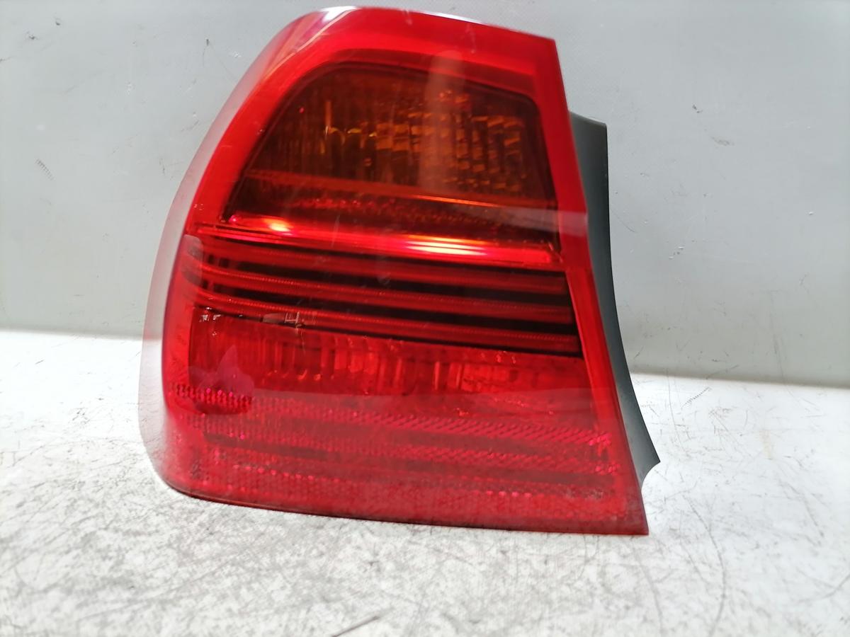 BMW 3er E90 original R&uuml;cklicht R&uuml;ckleuchte Schlussleuchte links Limousine Bj.2006
